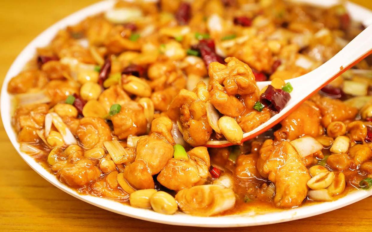 多特蒙德内部会议纪要流出——国际比赛日状态回暖；CBA常规赛使命明确；轮换策略成焦点