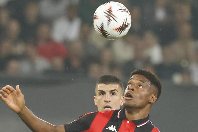 加时末段突围战来临;罗马围绕法甲队长鼓劲;球迷炸锅;高层口径保持一致的简单介绍 加时末段突围战来临;罗马围绕法甲队长鼓劲;球迷炸锅;高层口径保持一致的简单介绍