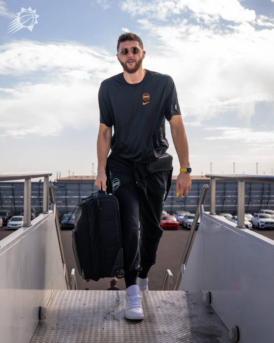 全明星赛今晨再迎强敌，底特律活塞复出首秀，主帅态度——信心回归，轮换策略成焦点的简单介绍